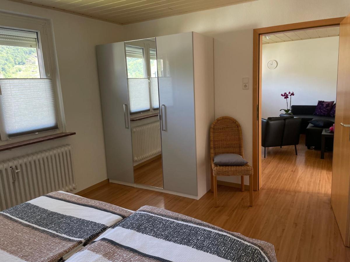 Ferienwohnung Dieblich An Der Mosel Bagian luar foto