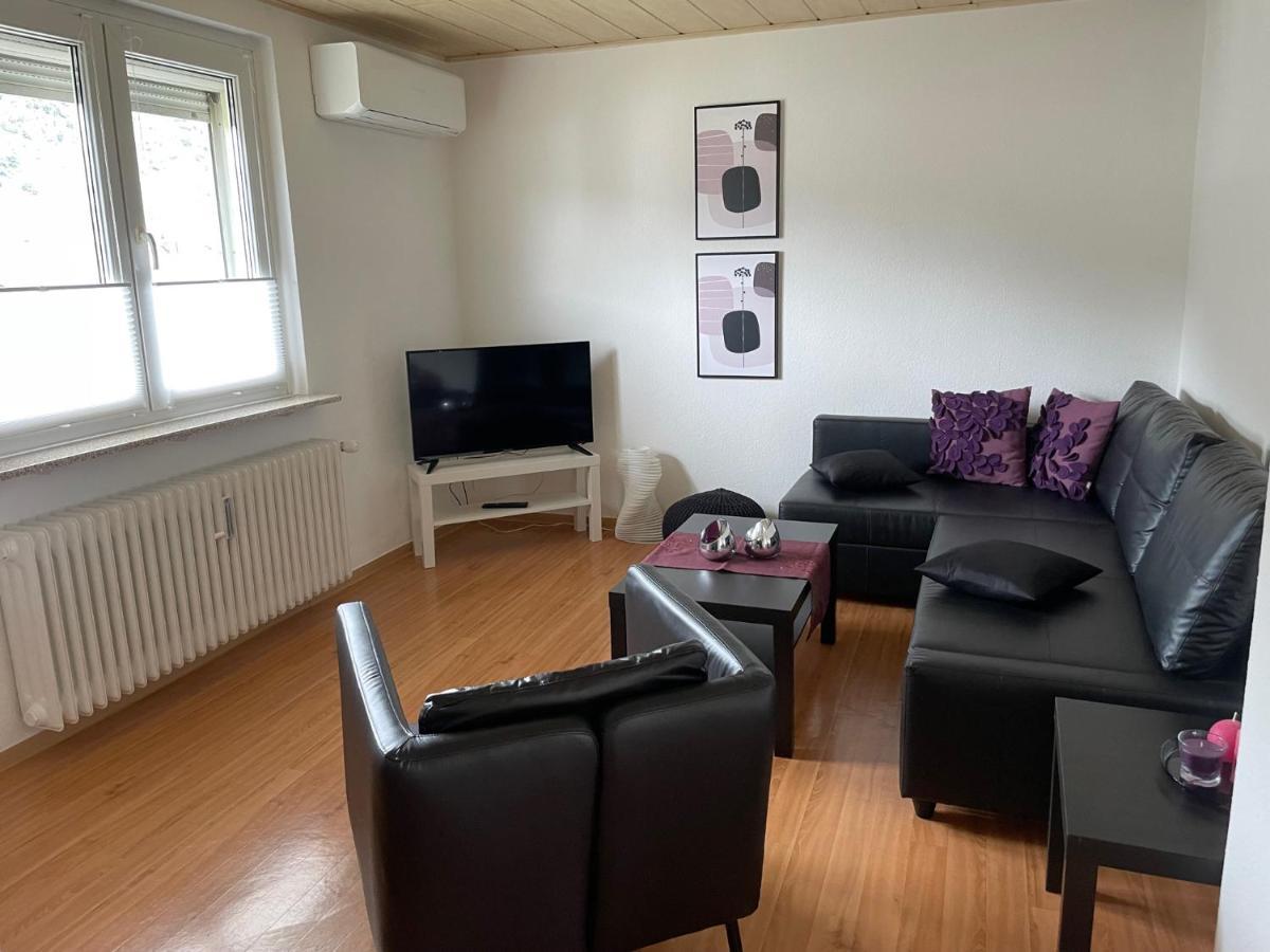 Ferienwohnung Dieblich An Der Mosel Bagian luar foto